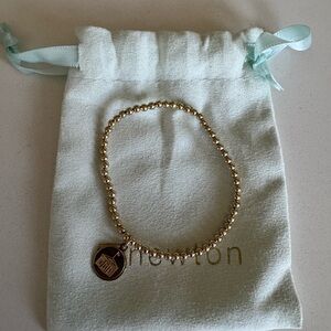 enewton - Seaside Edition - gold beaded bracelet with Post Office charm
